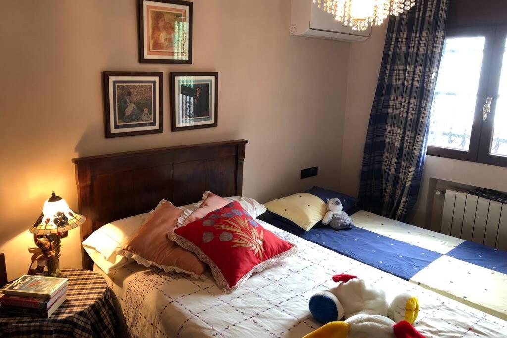 Casa En Granada Con Hermoso Jardin, Parking Calle 外观 照片